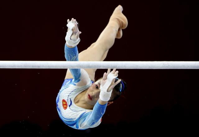 九游体育官网-全锦赛周雅琴邱祺缘完成7.2成套 奥运狙击拜尔斯?