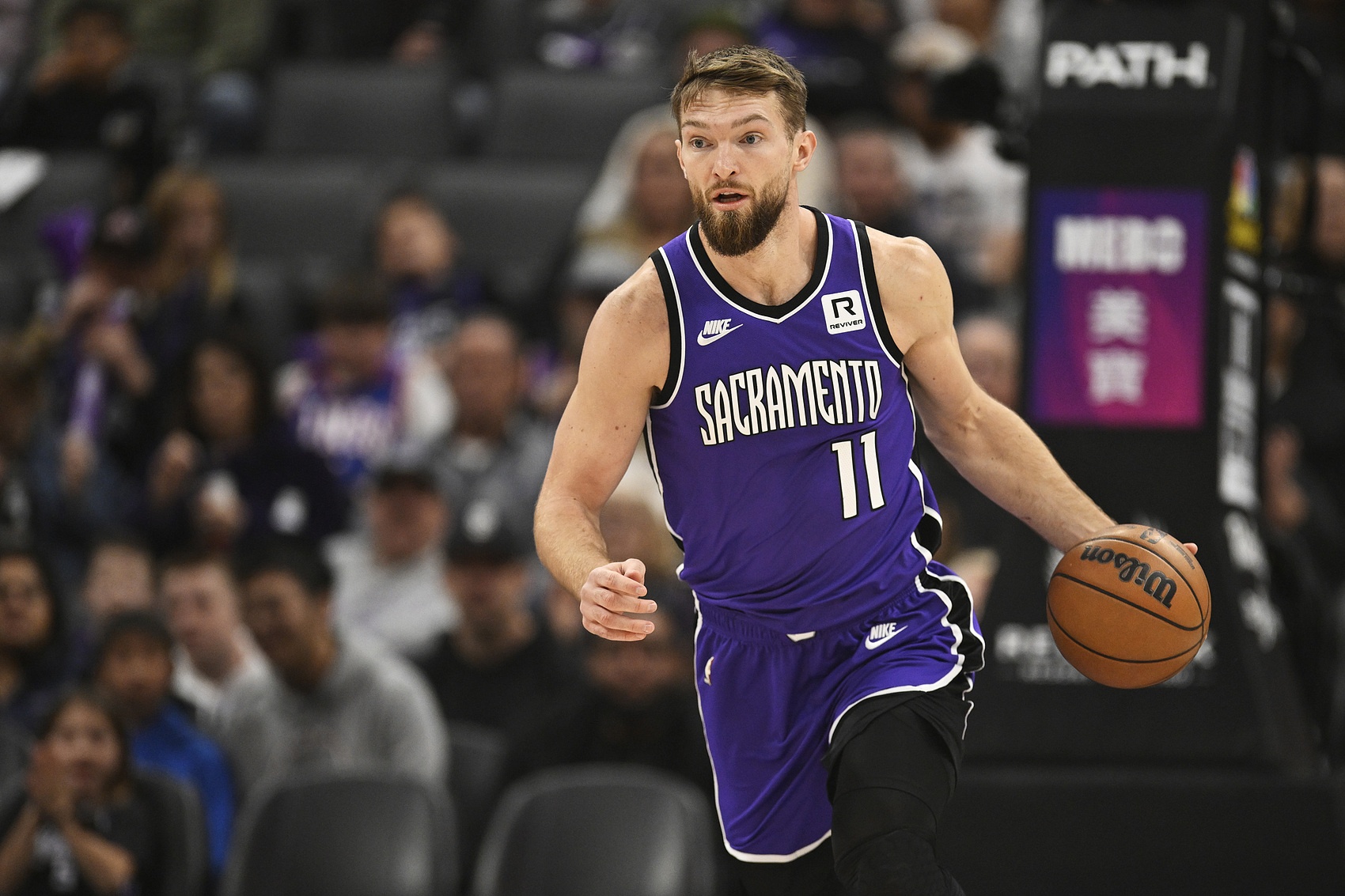 九游体育-状态很是不错！小萨时隔27场比赛复出 半场10分钟拿到8分5板