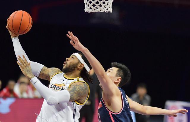 九游体育下载-辽粤首战广东全面崩盘 昔日优势如今成最大劣势